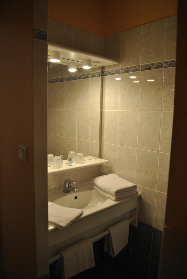 Hotel Auberge De La Nauze Sagelat Habitación foto