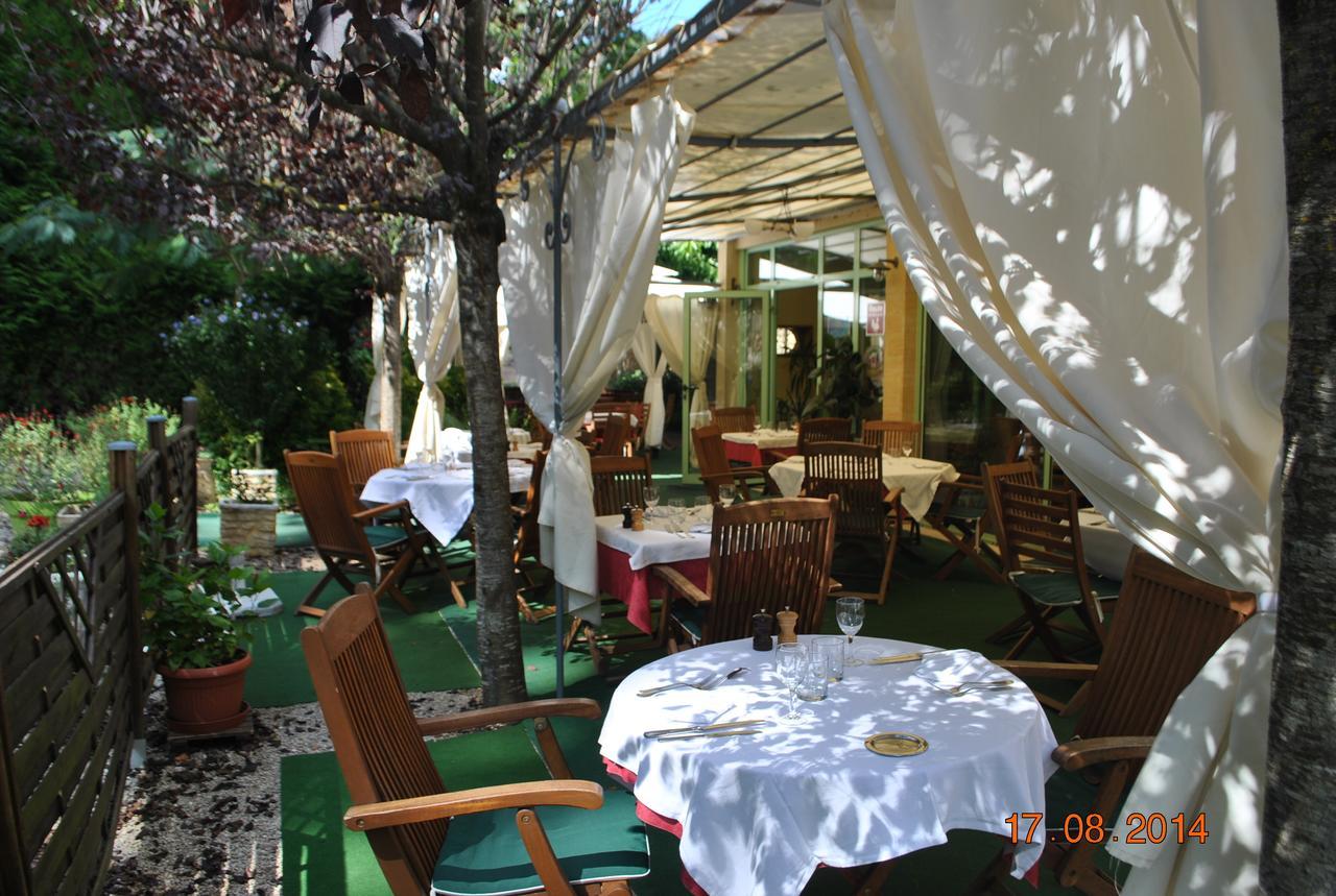 Hotel Auberge De La Nauze Sagelat Exterior foto