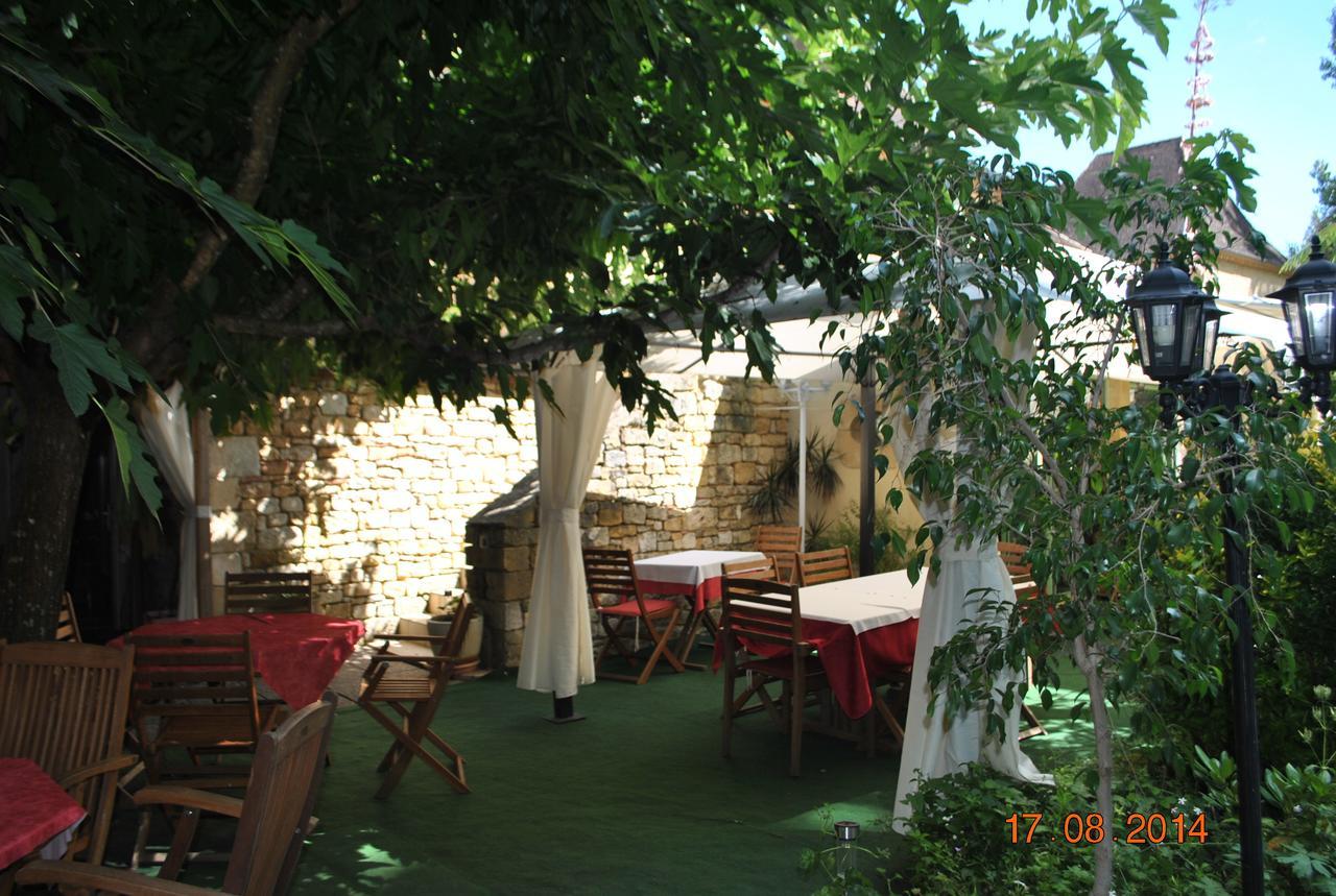 Hotel Auberge De La Nauze Sagelat Exterior foto